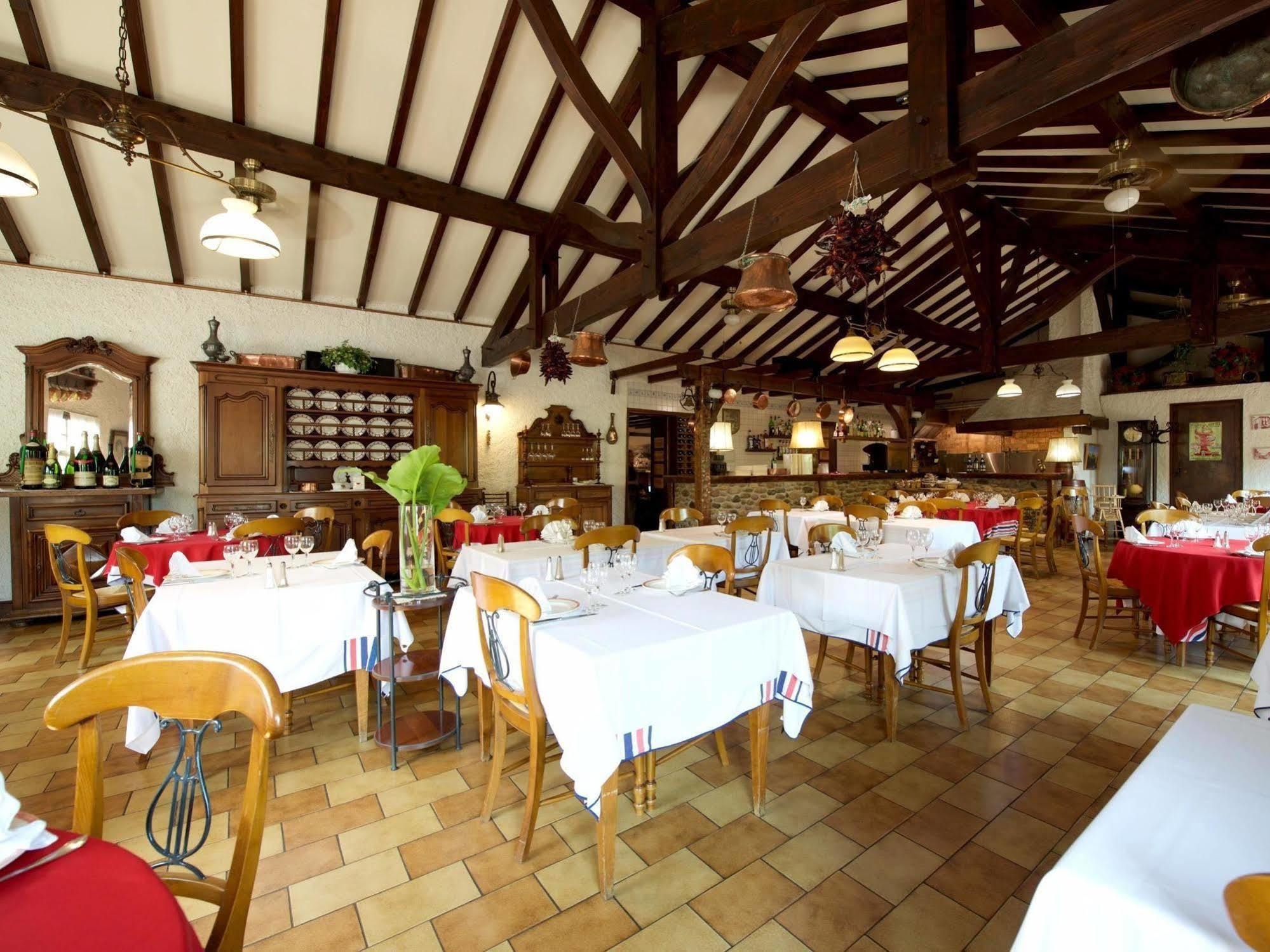Auberge Chez Tante Ursule Cambo-les-Bains Kültér fotó